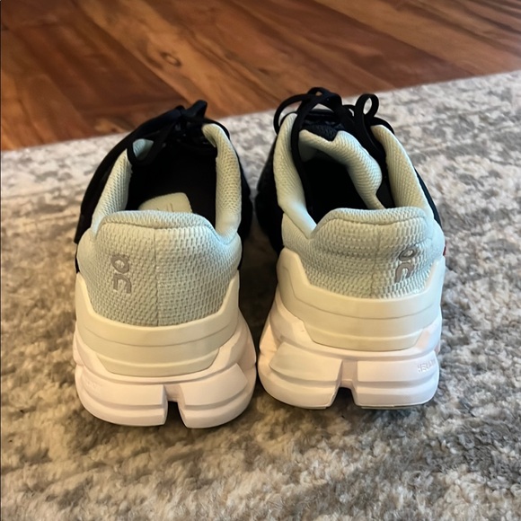 On Running Black and White Sneakers - Picture 4 of 7